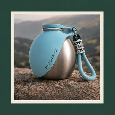 Vue 4 - Gourde de Luxe pour Chien en Acier et Silicone | Maison Eliot